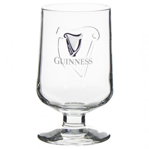 Guinness glas op voet